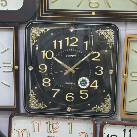 Stylish Wall Clock – Elegant Home & Office Decor Piece