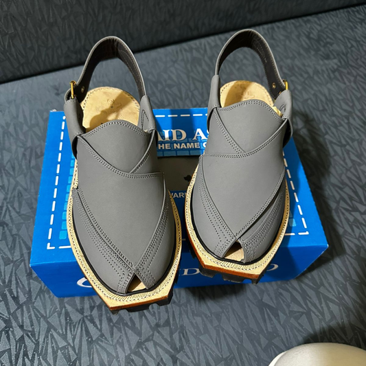 Paidasho Peshawari Chappal – Classic Brown Style